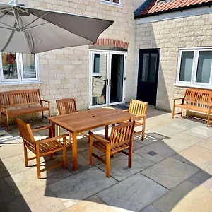  Holiday home Rye Court - Stunning In With Parking